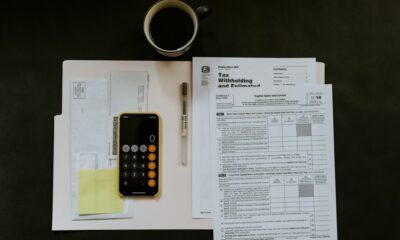 5 Essential Features to Look for When Choosing a Payroll Service in 2025